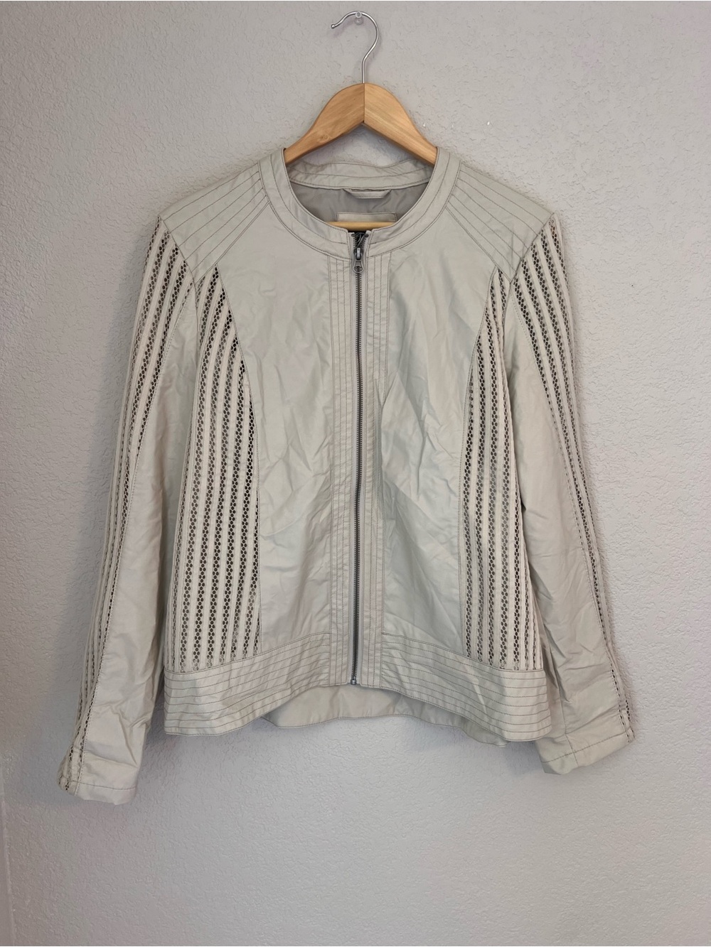 blanc noir Cream Zip-Front Leather Jacket with Vertical Stitch Panels